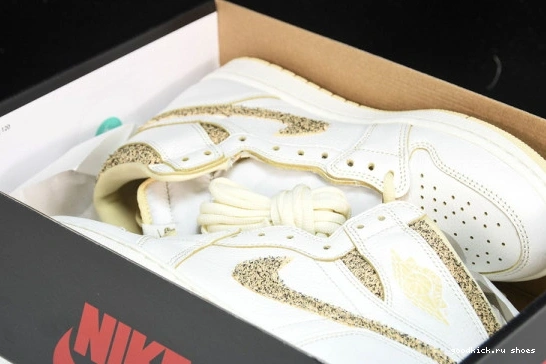 Vibrations  1 High Retro OG  FD8631-100 Craft FD8631-100 Naija  Of Jordan 0405